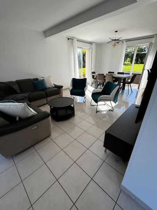 Maison De Vacances A Louer Mosles Extérieur photo