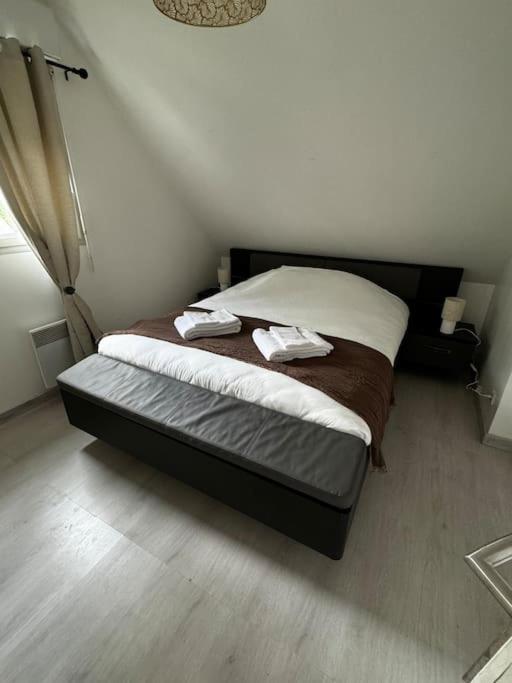 Maison De Vacances A Louer Mosles Extérieur photo