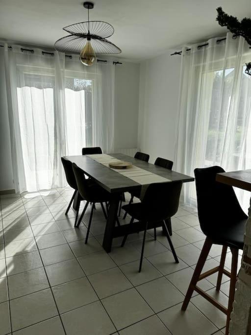 Maison De Vacances A Louer Mosles Extérieur photo