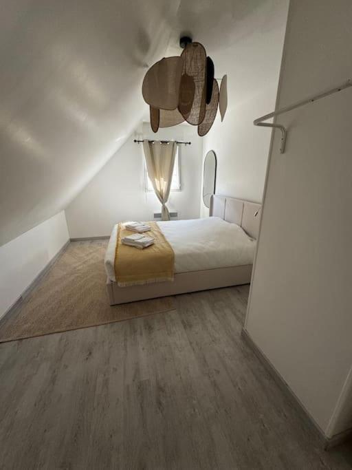 Maison De Vacances A Louer Mosles Extérieur photo