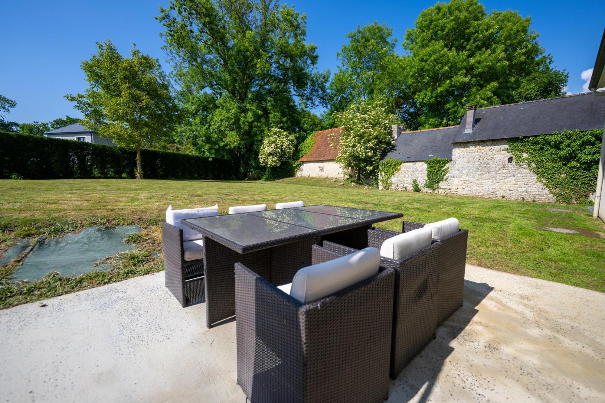 Maison De Vacances A Louer Mosles Extérieur photo